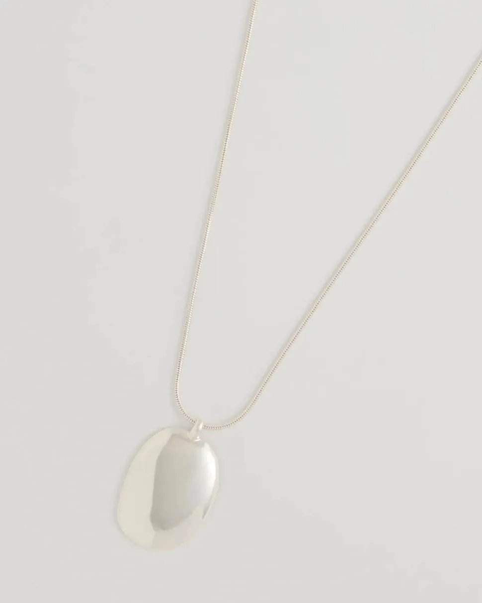 Adjustable Silvertone Pendant Necklace
