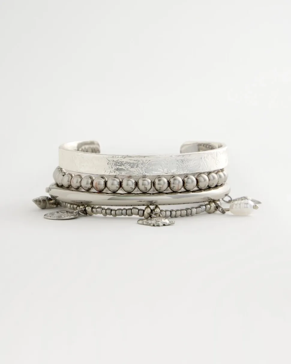 Beachy Silvertone Stretch Charm Bracelet