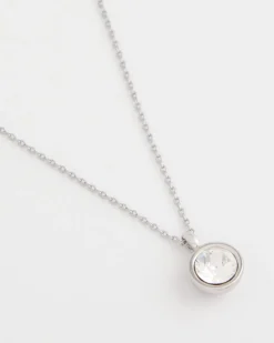 Bezel Set Pendant Silvertone Necklace