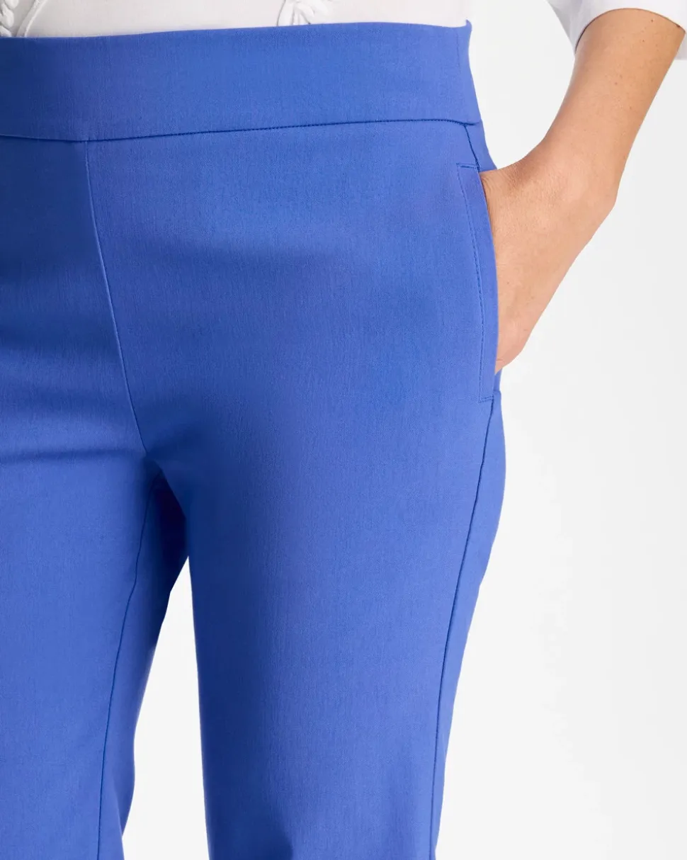 Brigitte™ Straight Crop