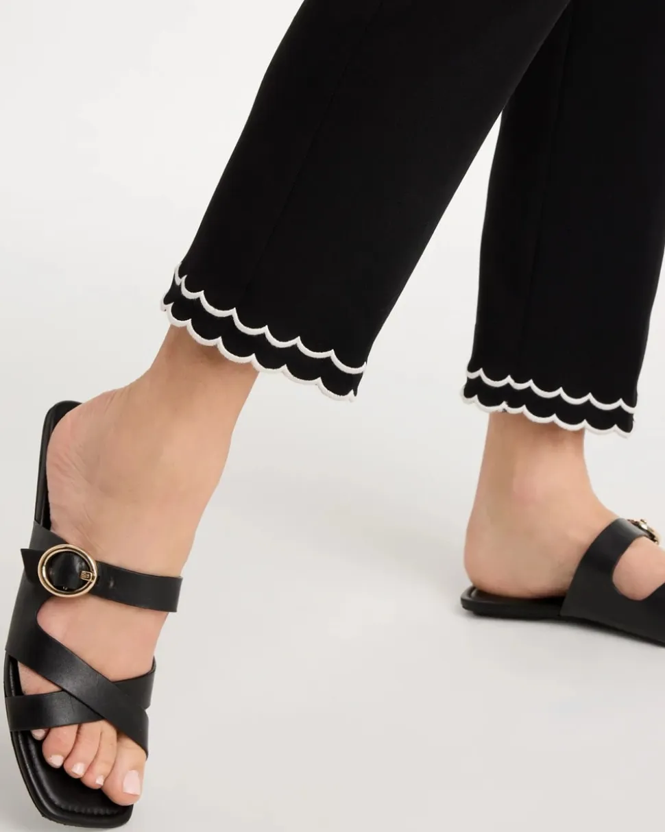 Contrast Scallop Brigitte™ Slim Crop Pant