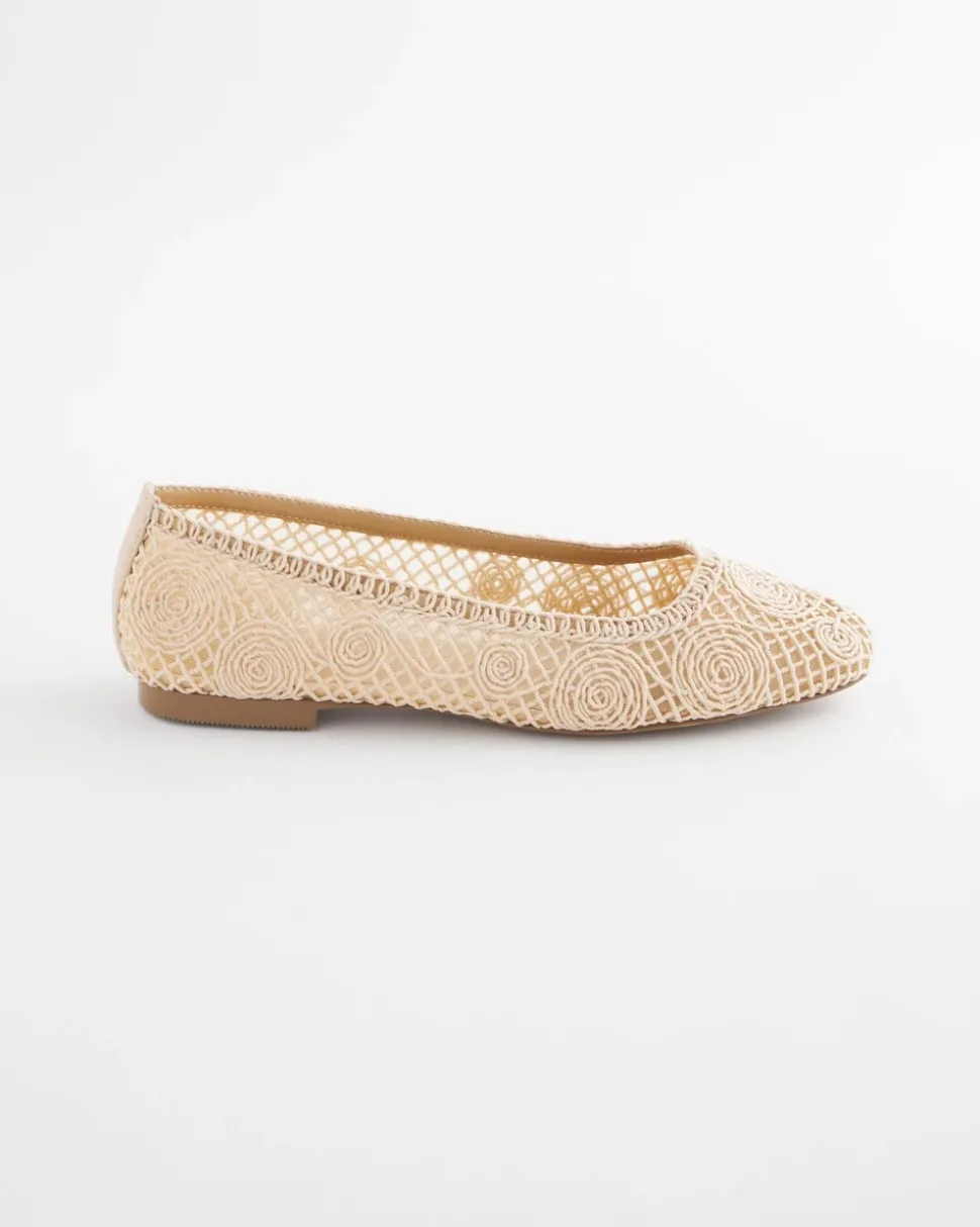 Cora Raffia Flats