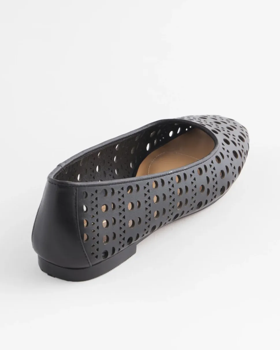 Cutout Ballet Flats