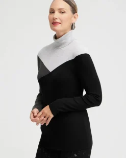 ECOVERO Colorblock Turtleneck Sweater