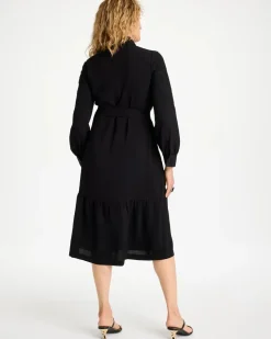 Lace Applique Knee Length Dress