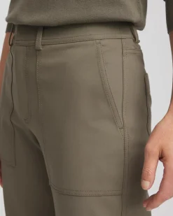 Petite Bi-Stretch Straight Ankle Pants