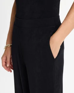 Petite Travelers™ Wide-Leg Pocket Pants