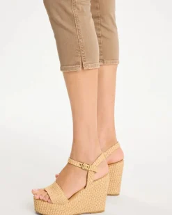 Pull-On Capri Jeans
