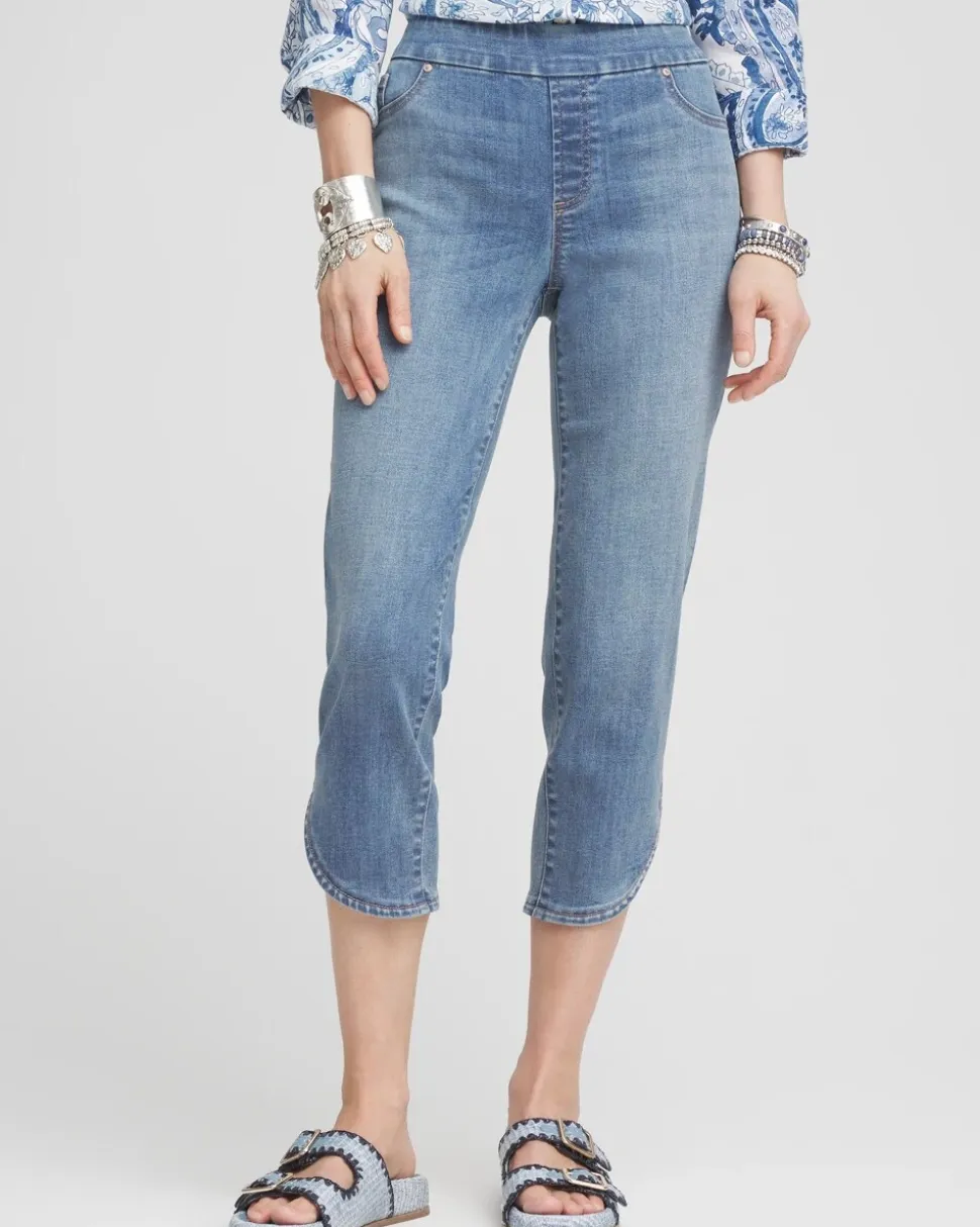 Pull-On Dolphin-Hemmed Capri Jeans