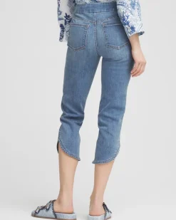 Pull-On Dolphin-Hemmed Capri Jeans