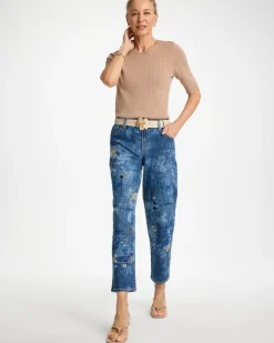 Relaxed Embroidered Boyfriend Jean