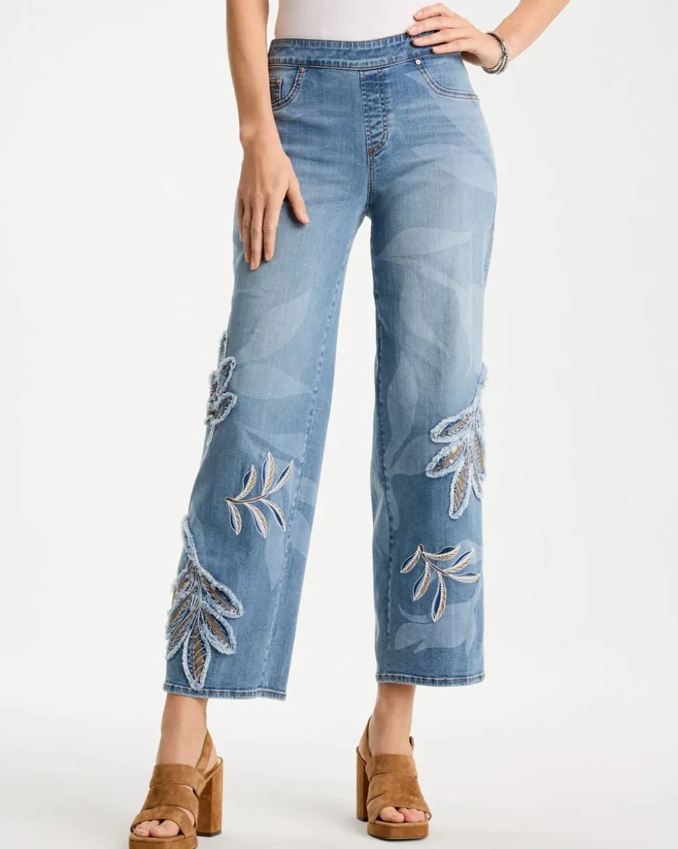 Tropical Embroidery Pull-On Wide Crop Jean